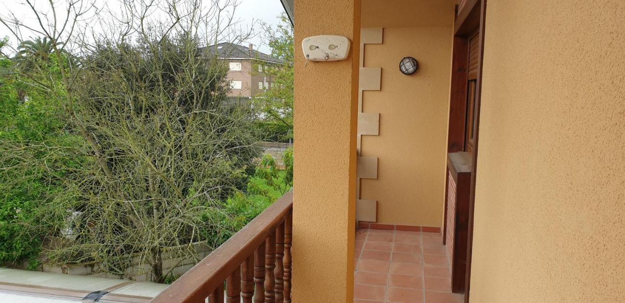 Paseo Del Saja I Y II Villanueva de la Peña Exterior photo